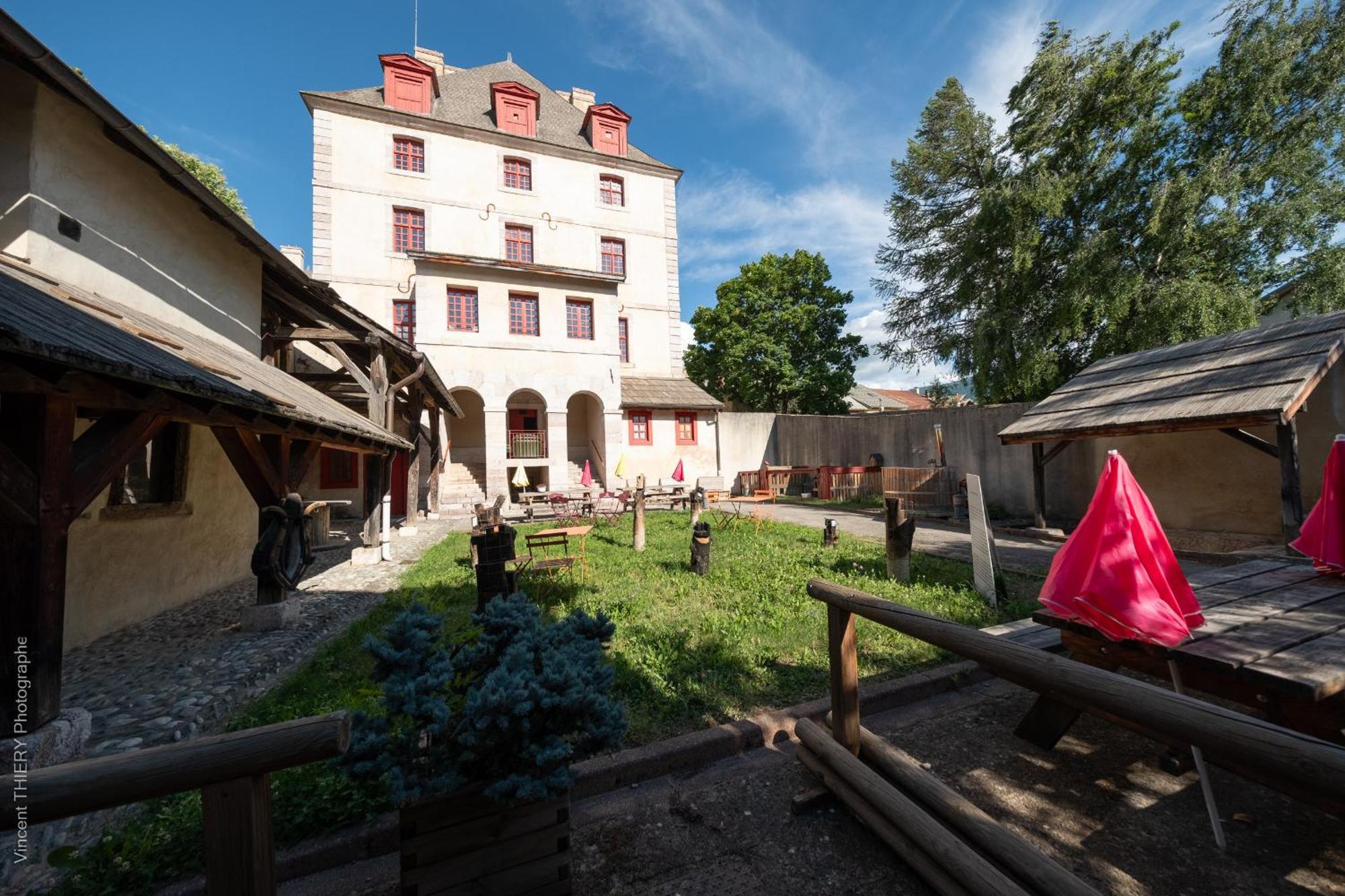 Le Pavillon Des Officiers Apart otel Mont-Dauphin Dış mekan fotoğraf