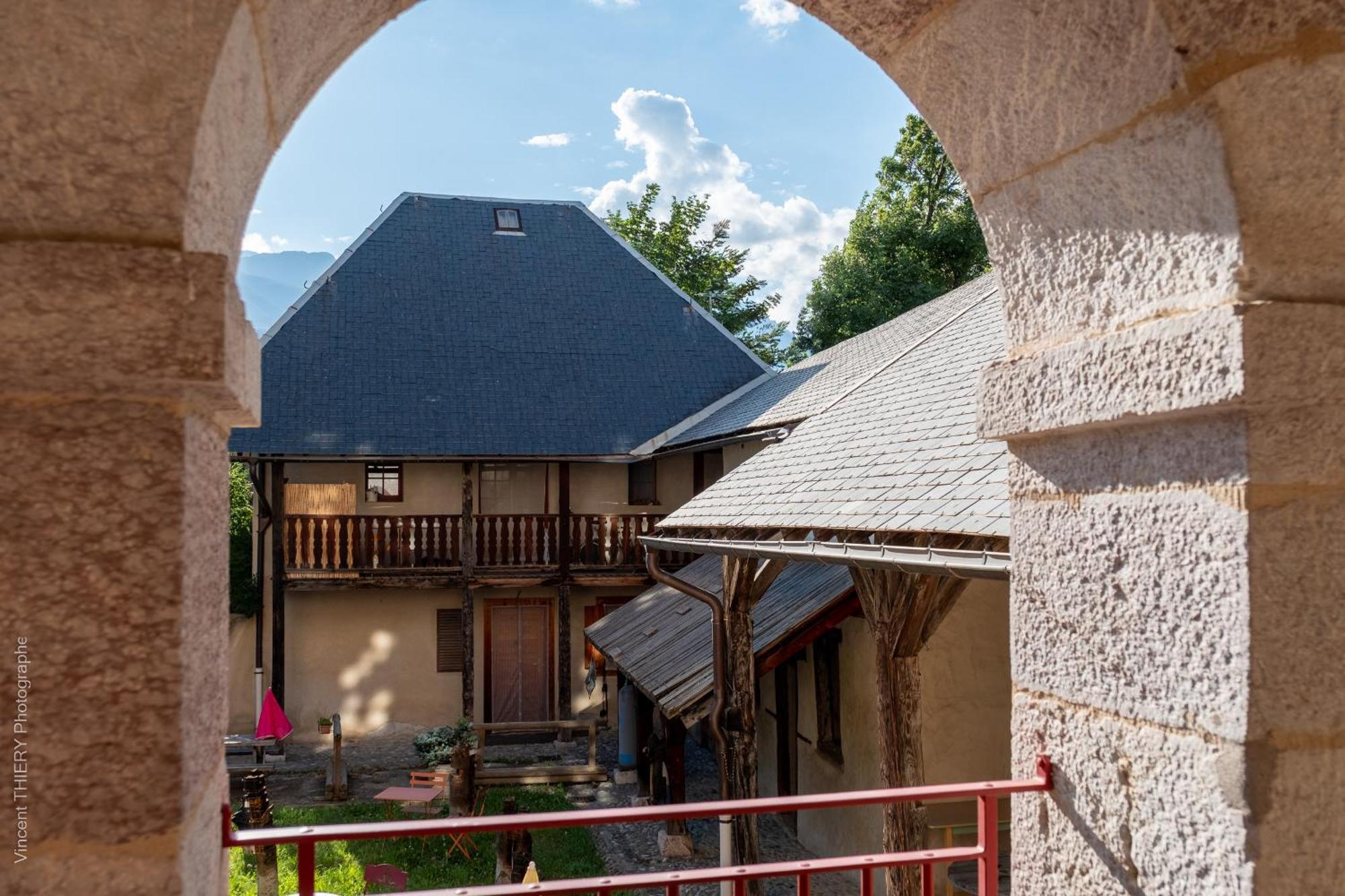 Le Pavillon Des Officiers Apart otel Mont-Dauphin Dış mekan fotoğraf