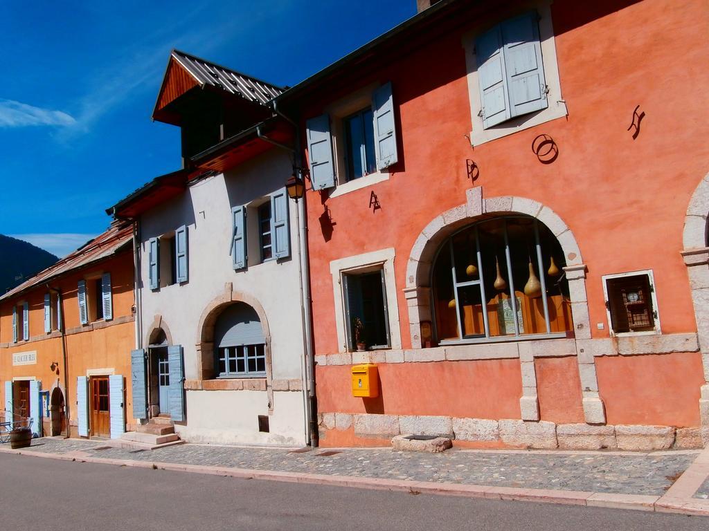 Le Pavillon Des Officiers Apart otel Mont-Dauphin Dış mekan fotoğraf